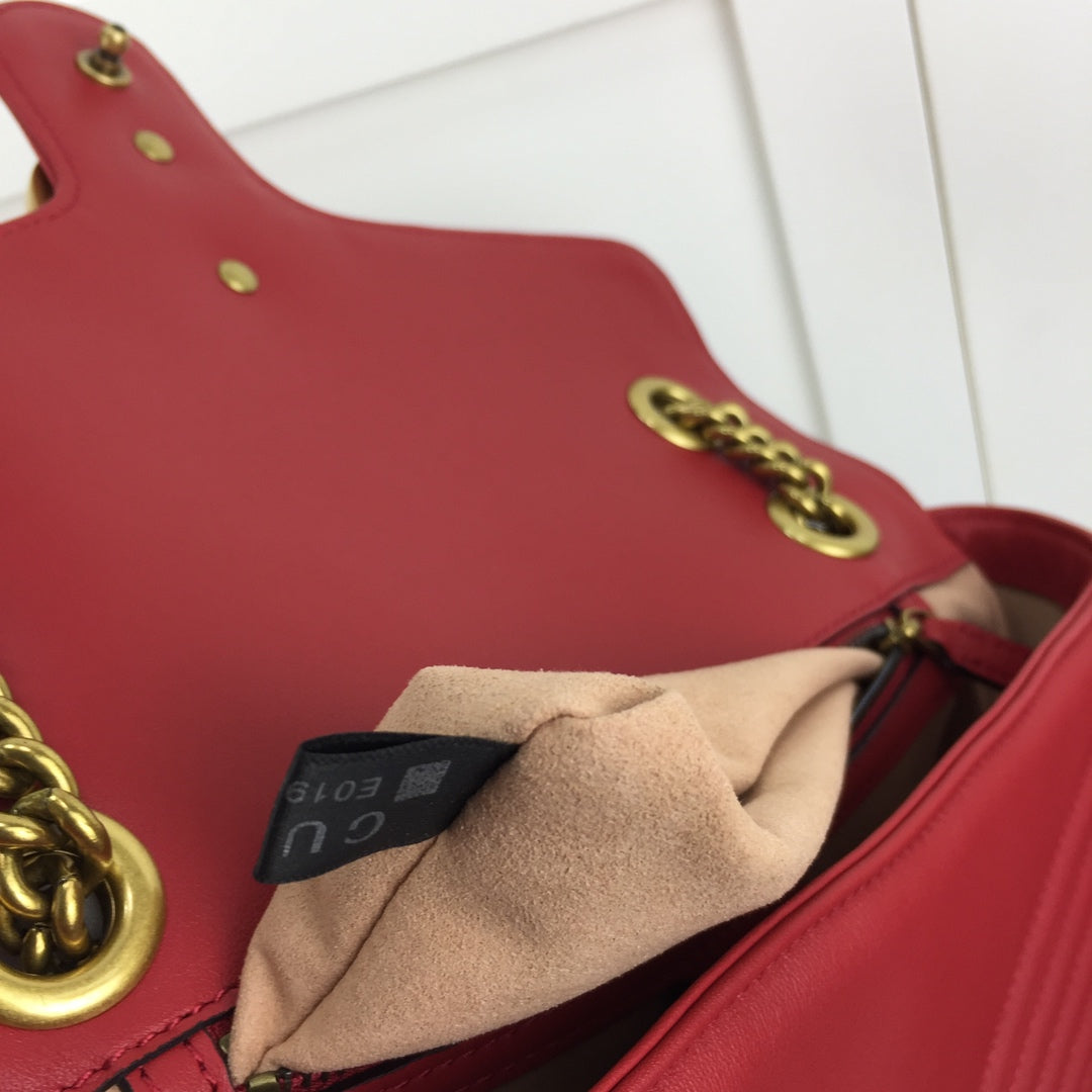 BOLSA GUCCI MARMONT PEQUENA 26