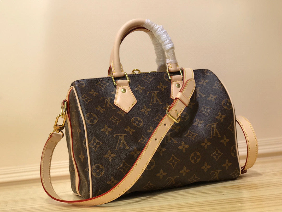Louis Vuitton Speedy 25 Bandouliere Handbag