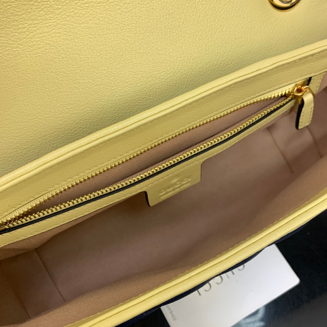 SMALL GUCCI MARMONT BAG 26