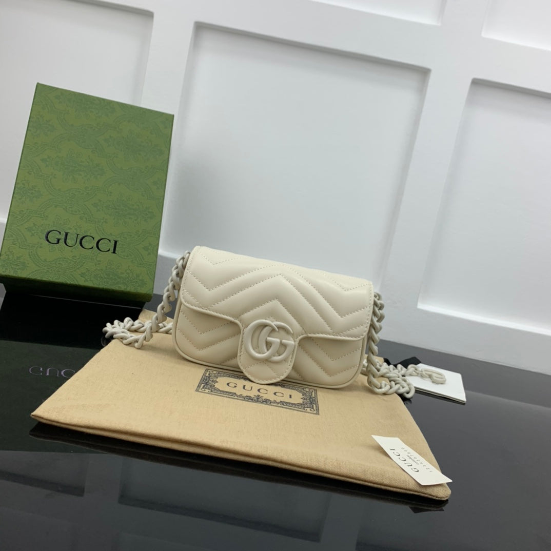 BOLSA GUCCI MARMONT SUPER MINI 16