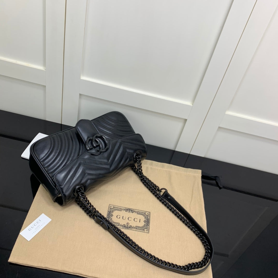 SMALL GUCCI MARMONT BAG 26