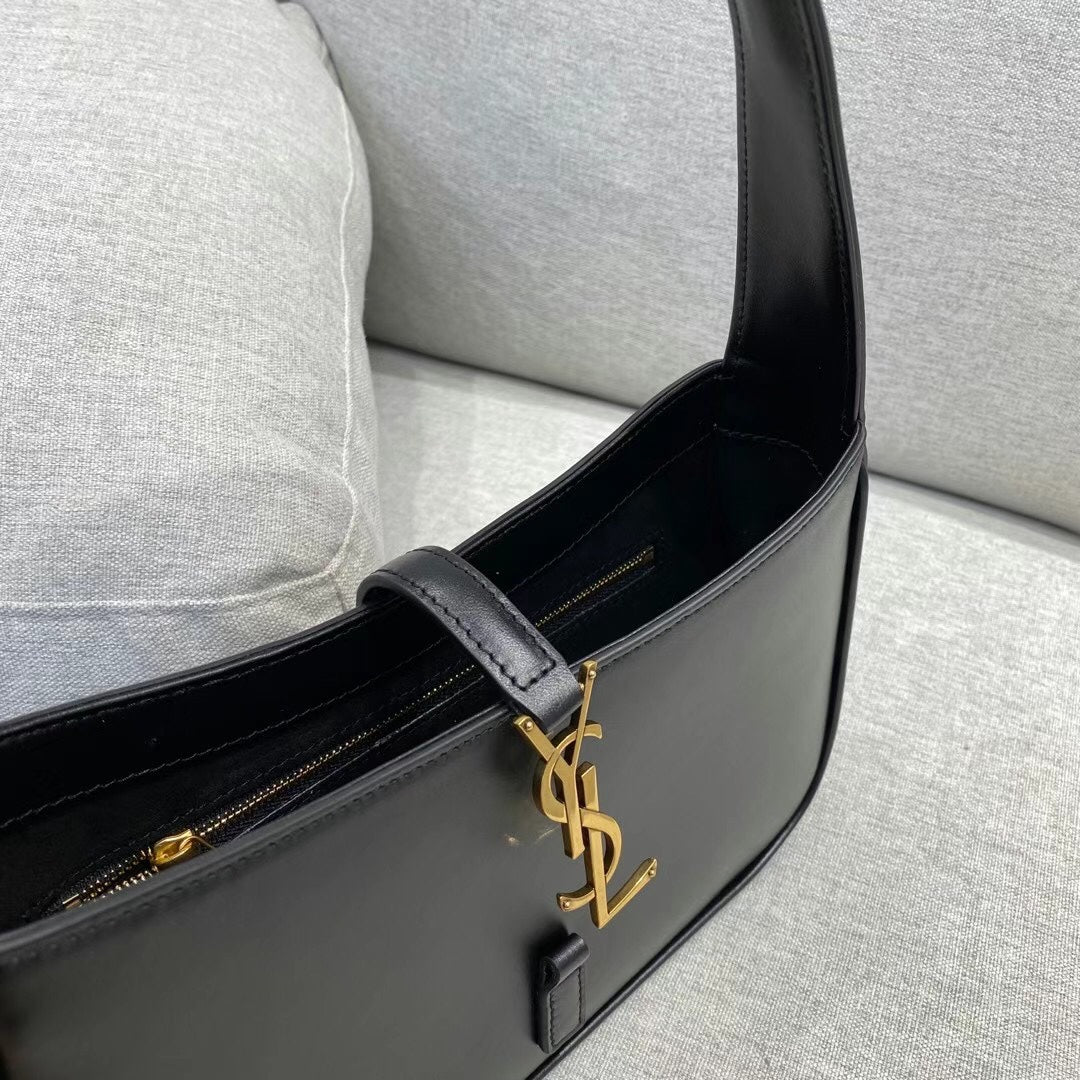 BOLSA YSL LE 5 À 7  23