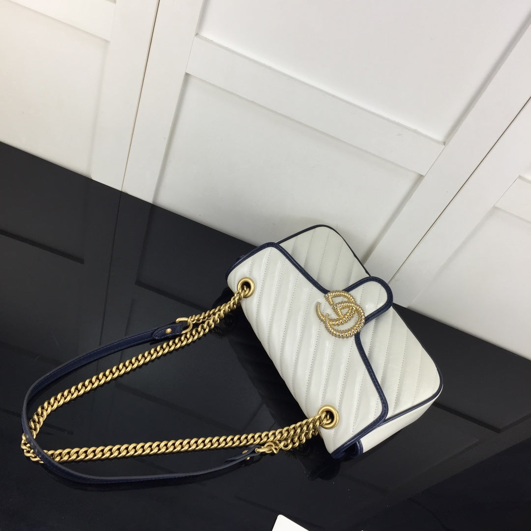 SMALL GUCCI MARMONT BAG 26