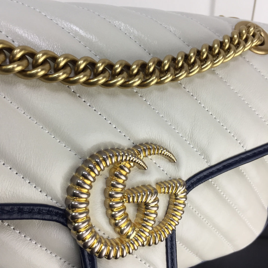 BOLSA GUCCI MARMONT PEQUENA 26