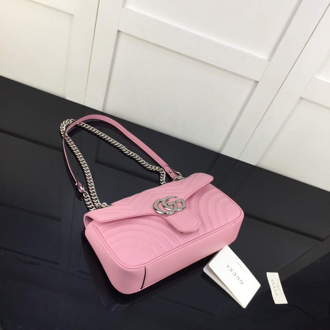 SMALL GUCCI MARMONT BAG 26