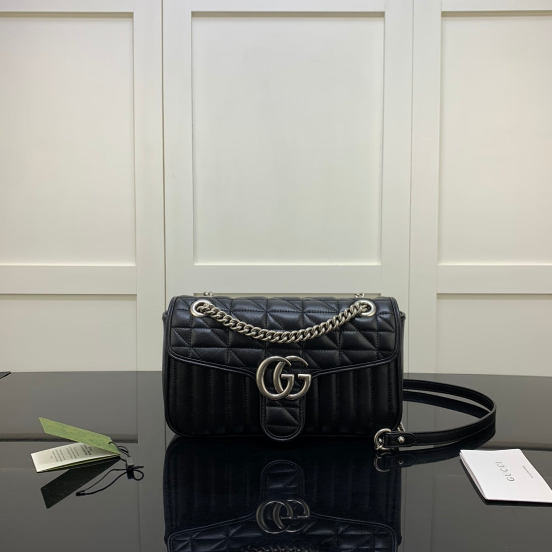 BOLSA GUCCI MARMONT PEQUENA 26