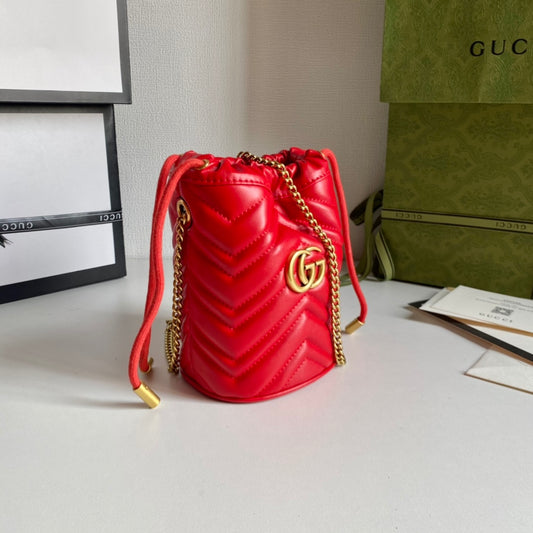 BOLSA GUCCI MARMONT MINI BUCKET