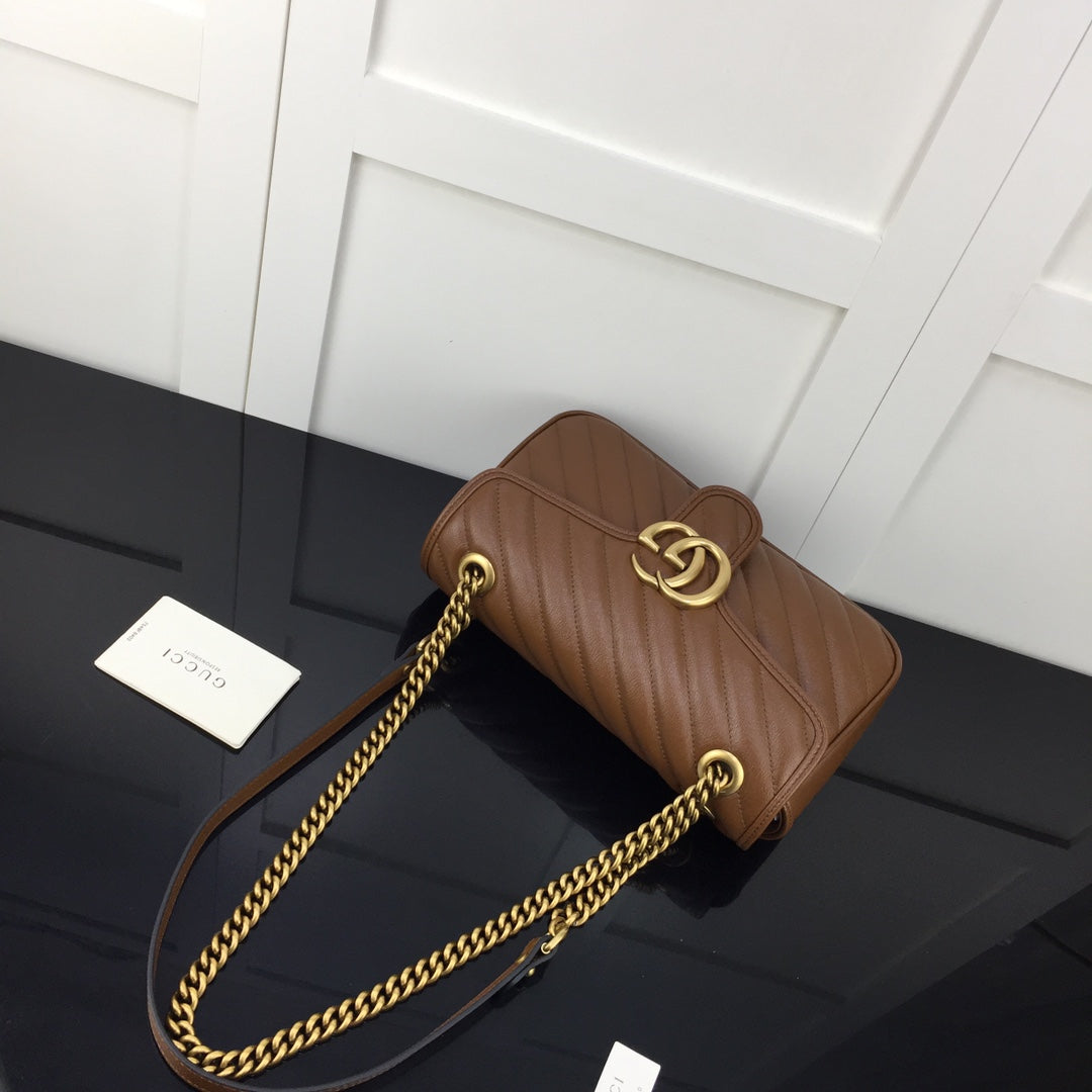 BOLSA GUCCI MARMONT PEQUENA 26