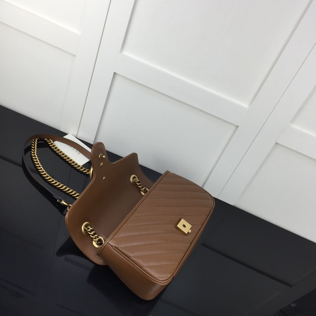 SMALL GUCCI MARMONT BAG 26