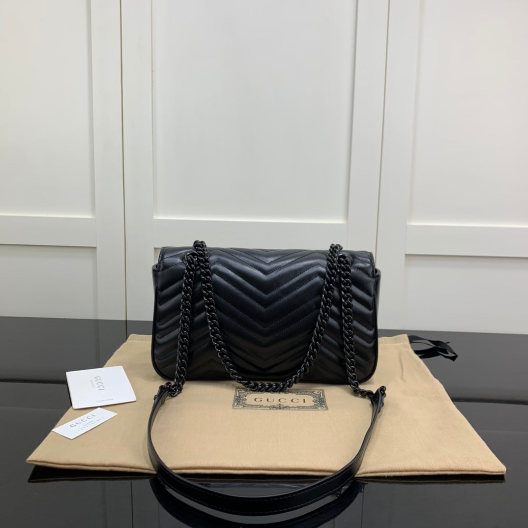 BOLSA GUCCI MARMONT PEQUENA 26