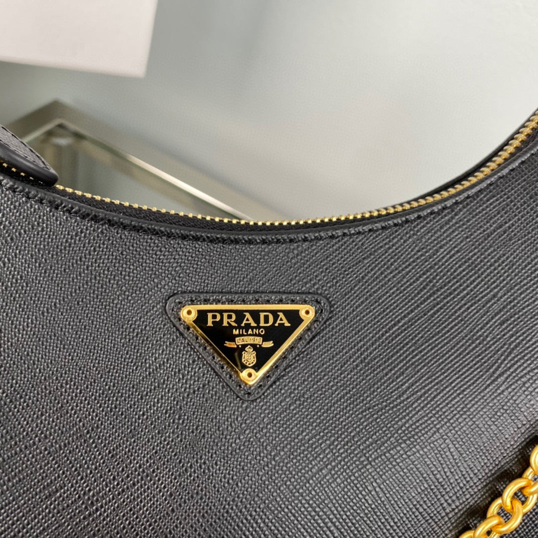 BOLSA PRADA RE-EDITION SAFFIANO 2005