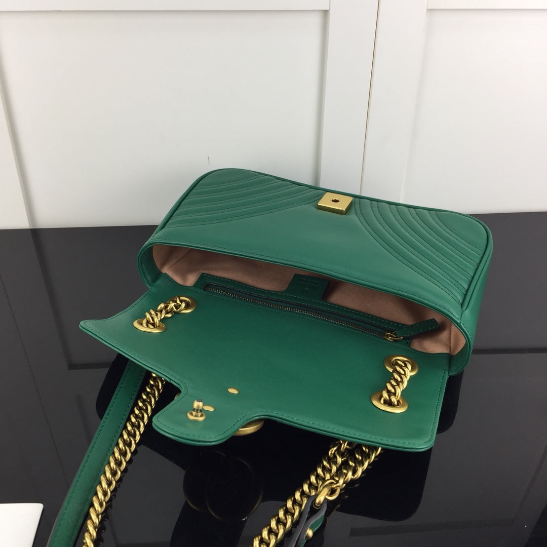 BOLSA GUCCI MARMONT PEQUENA 26