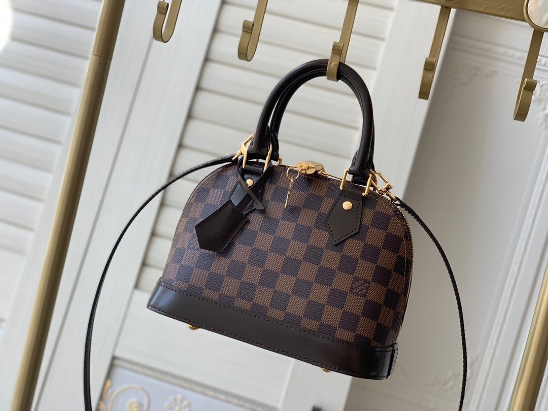 BAG LV ALMA BB 25