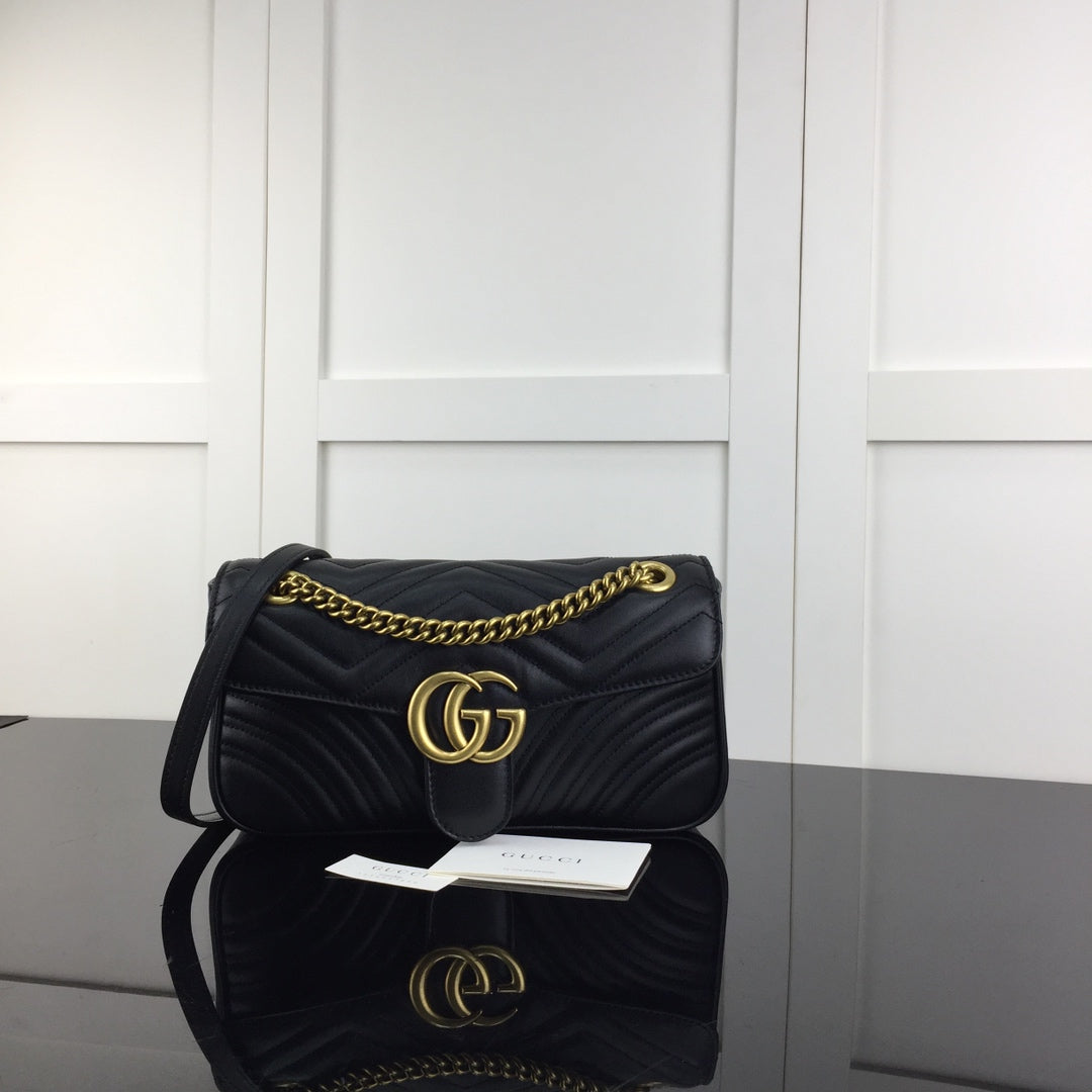 SMALL GUCCI MARMONT BAG 26