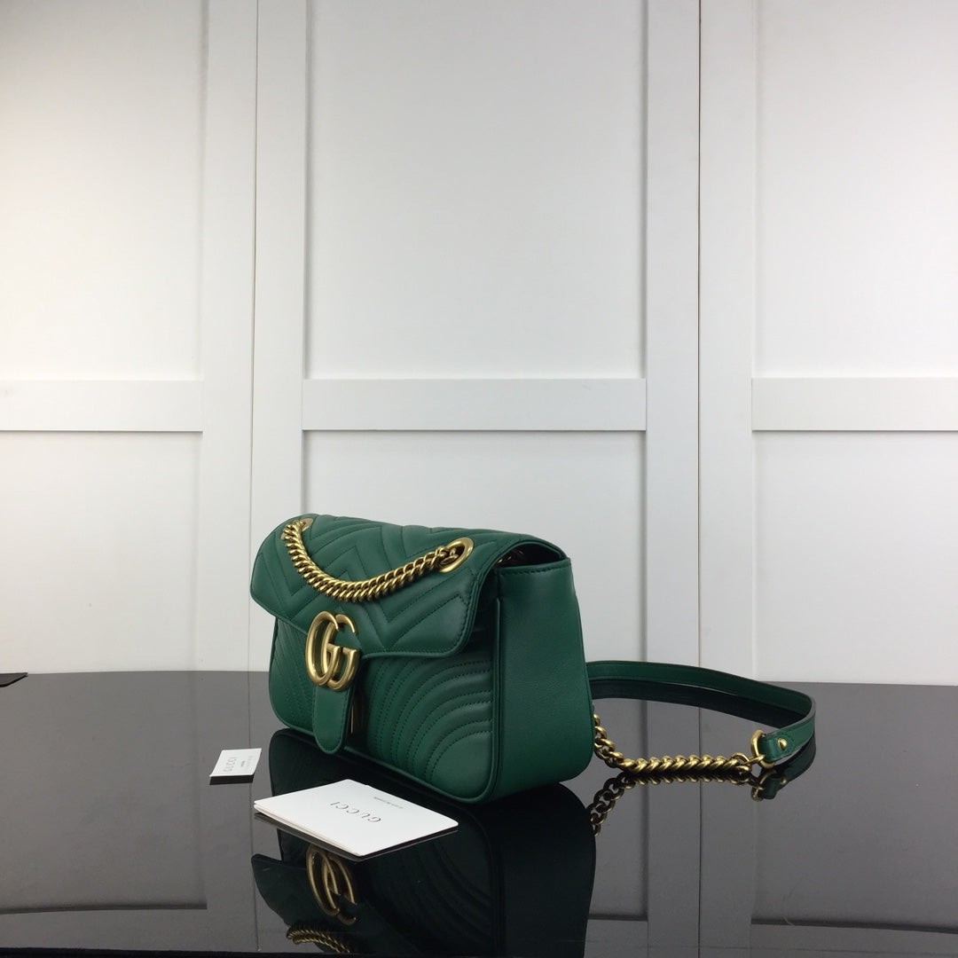 SMALL GUCCI MARMONT BAG 26