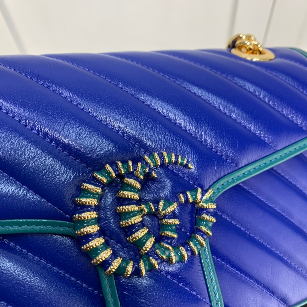 BOLSA GUCCI MARMONT PEQUENA 26