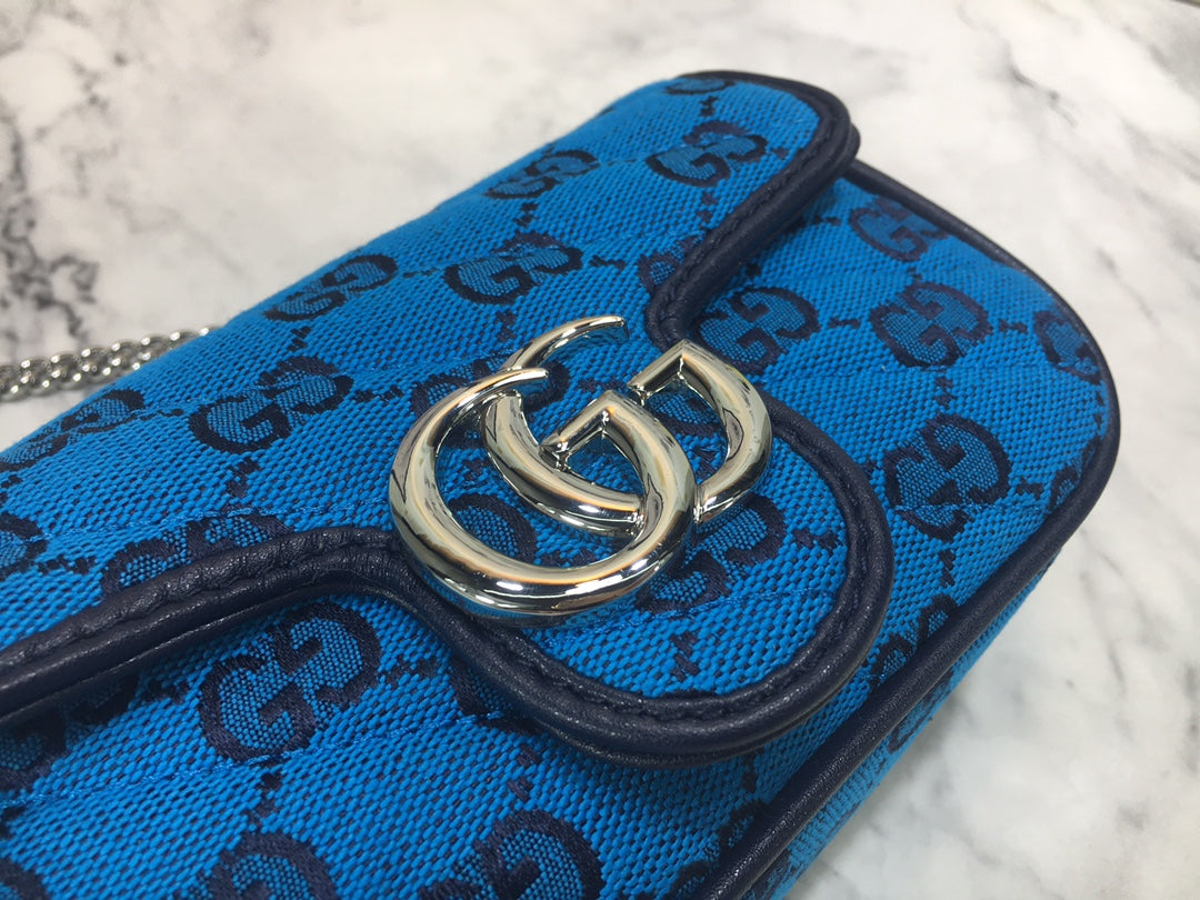 BOLSA GUCCI MARMONT SUPER MINI 16