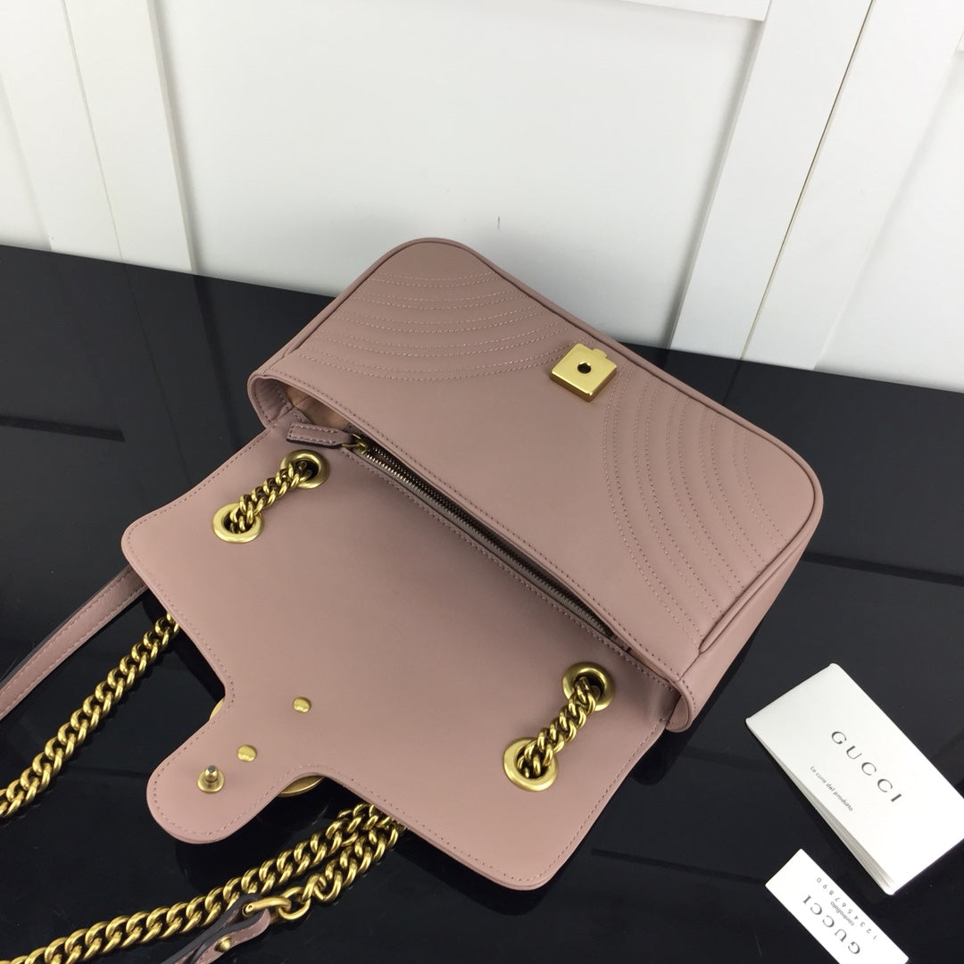 BOLSA GUCCI MARMONT PEQUENA 26