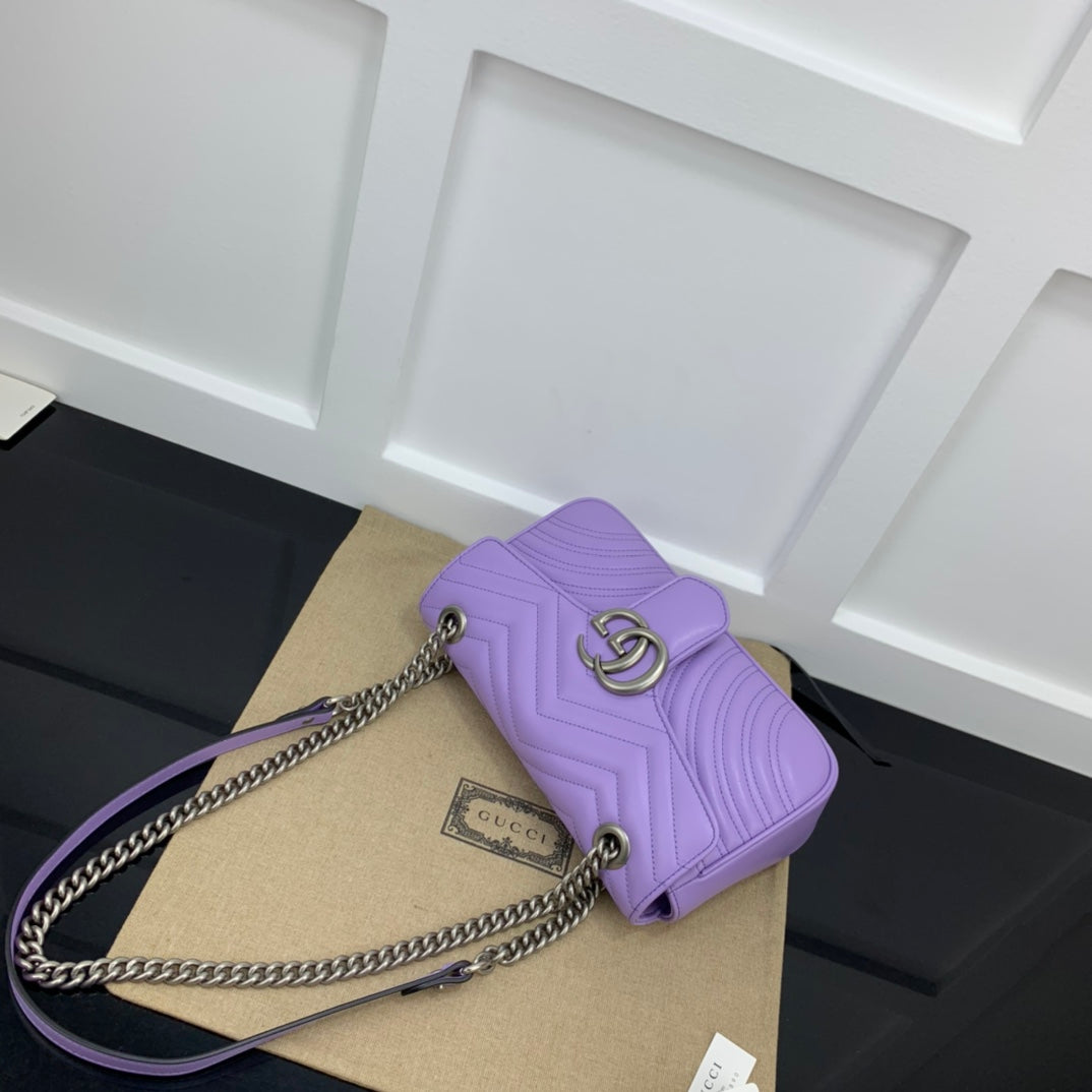 SMALL GUCCI MARMONT BAG 26