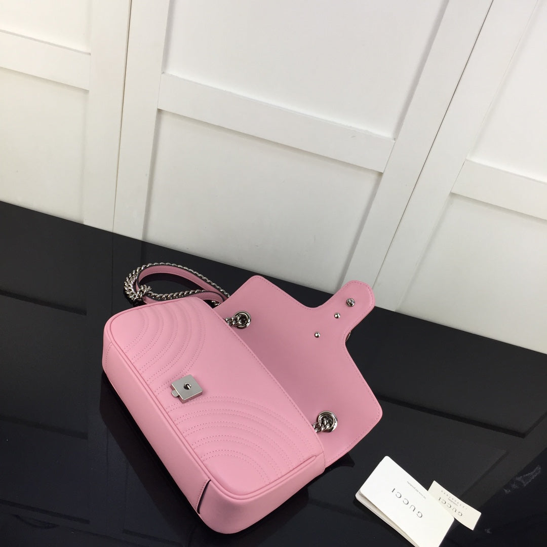 SMALL GUCCI MARMONT BAG 26