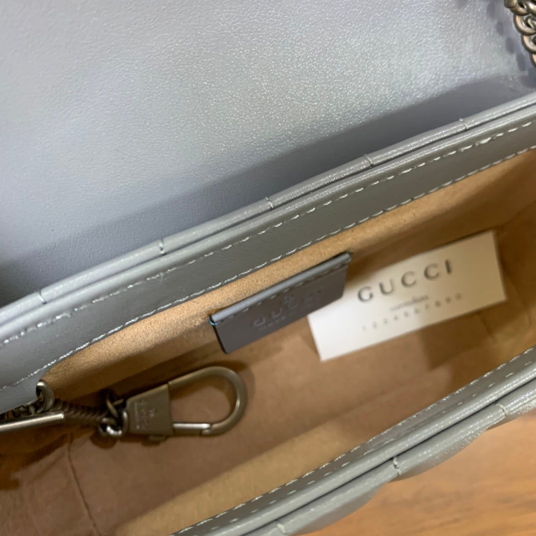 BOLSA GUCCI MARMONT SUPER MINI 16