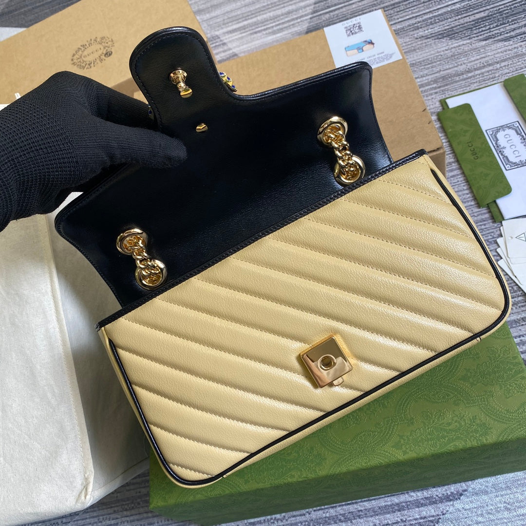 SMALL GUCCI MARMONT BAG 26