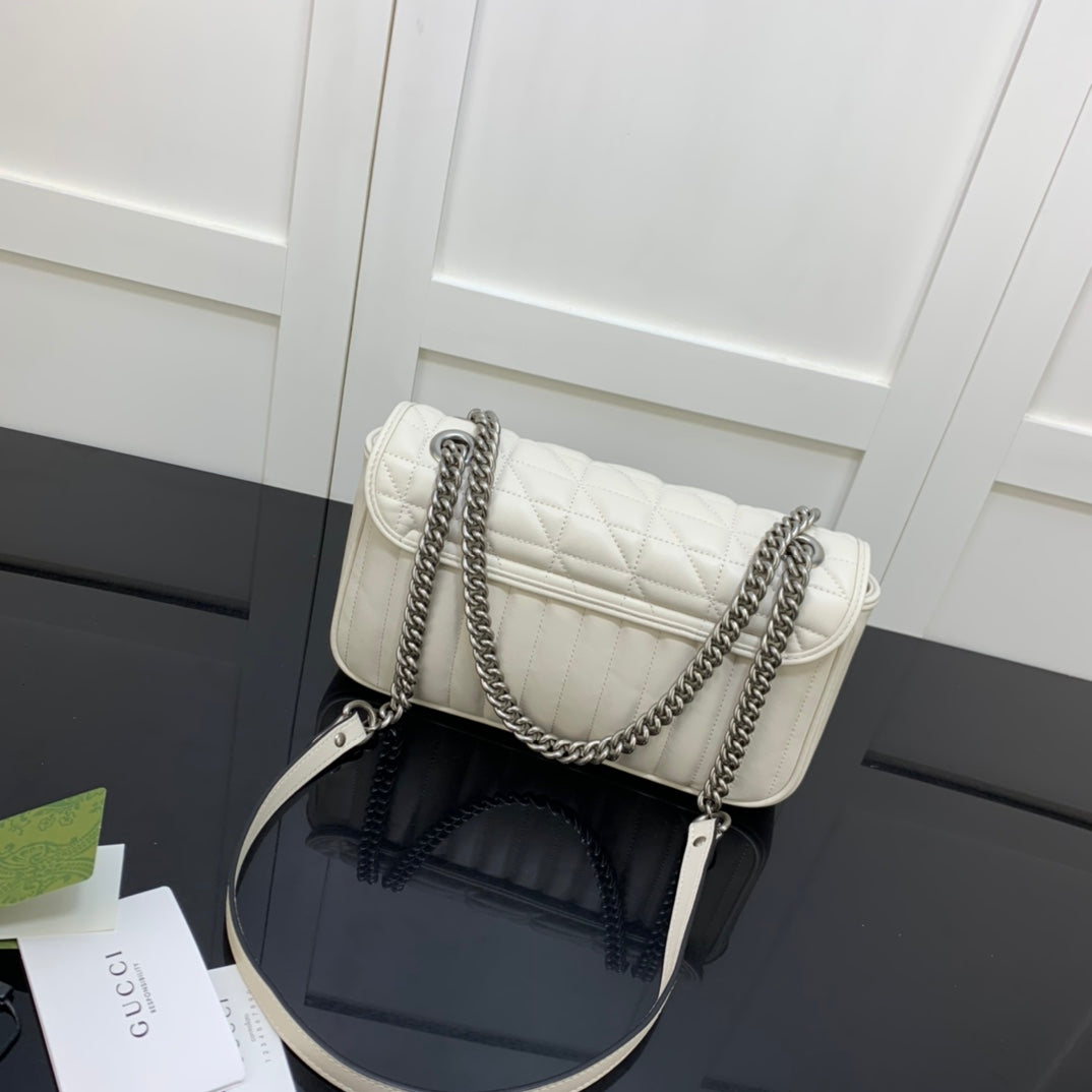 BOLSA GUCCI MARMONT PEQUENA 26