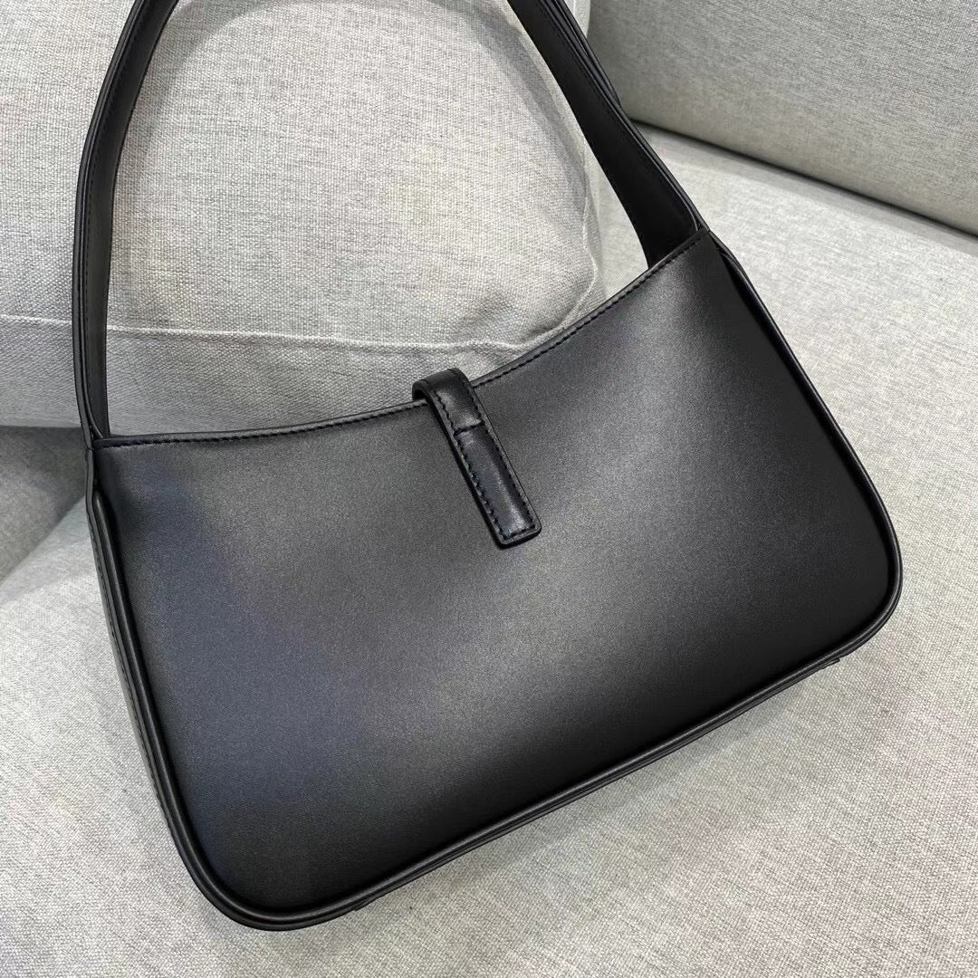 BOLSA YSL LE 5 À 7  23