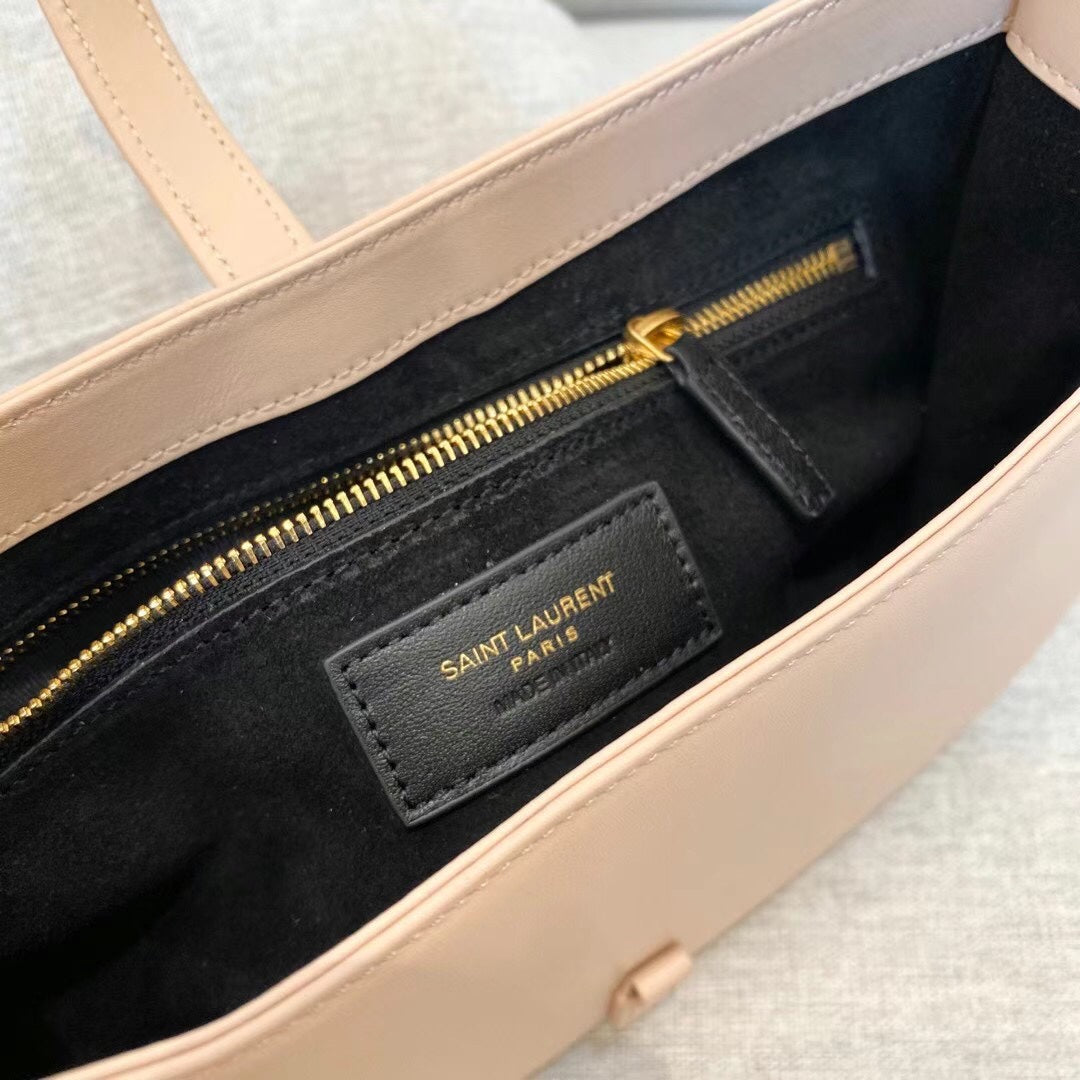 BOLSA YSL LE 5 À 7  23