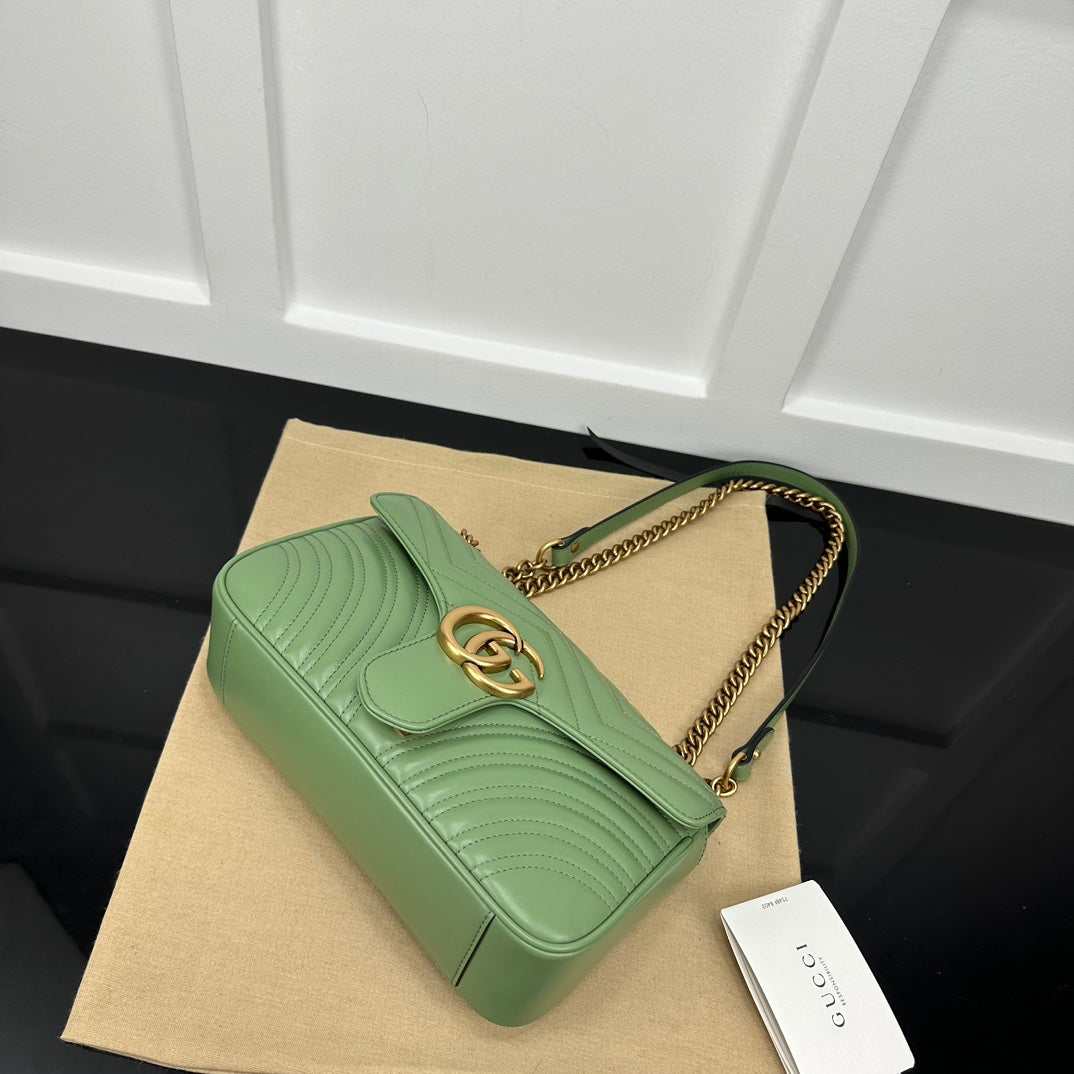 BOLSA GUCCI MARMONT PEQUENA 26