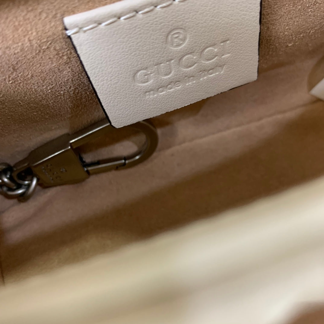 BOLSA GUCCI MARMONT SUPER MINI 16