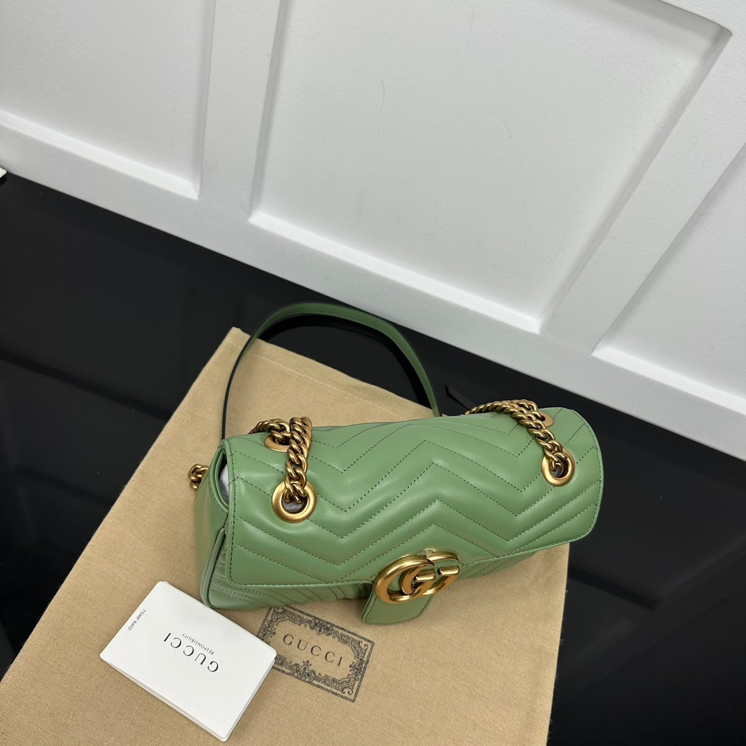 BOLSA GUCCI MARMONT PEQUENA 26