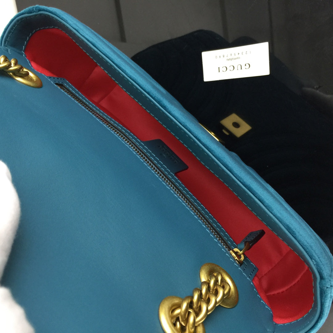 BOLSA GUCCI MARMONT PEQUENA 26