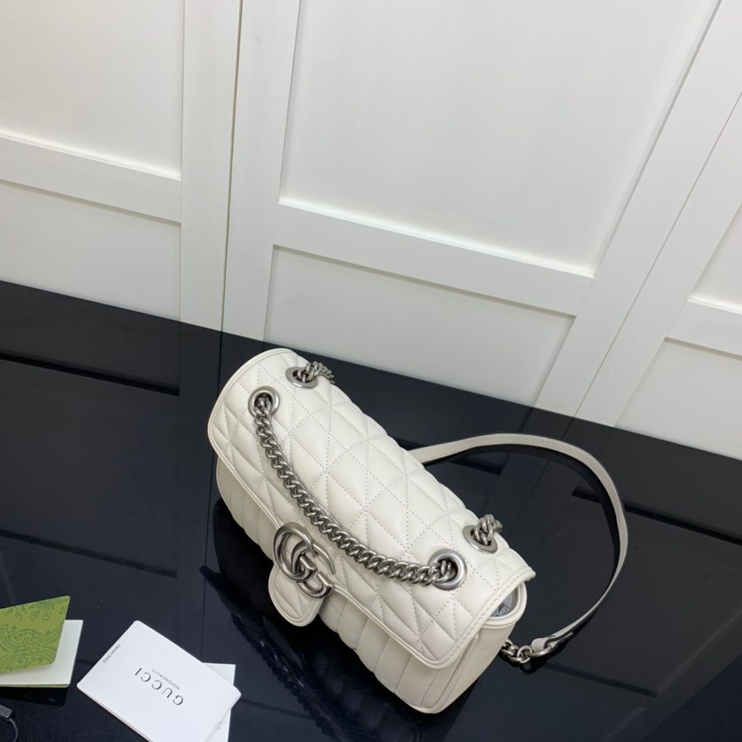 SMALL GUCCI MARMONT BAG 26