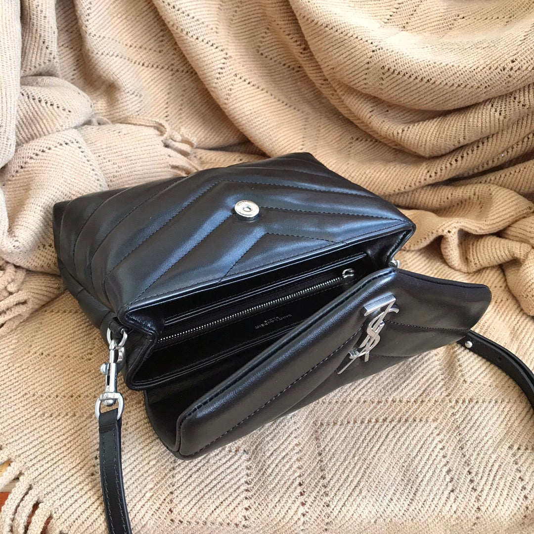 YSL LOULOU BAG BLACK 20