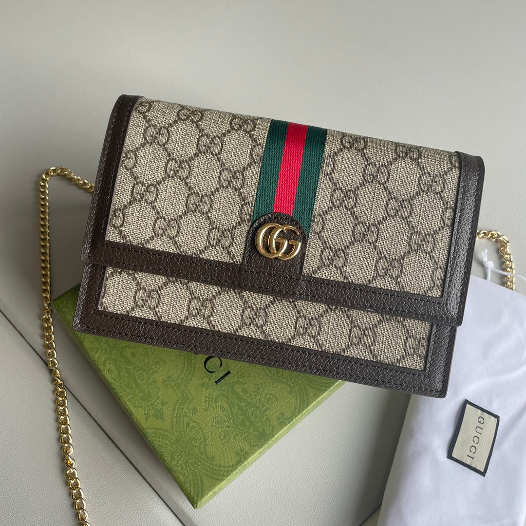 GUCCI LOGO BAG 20