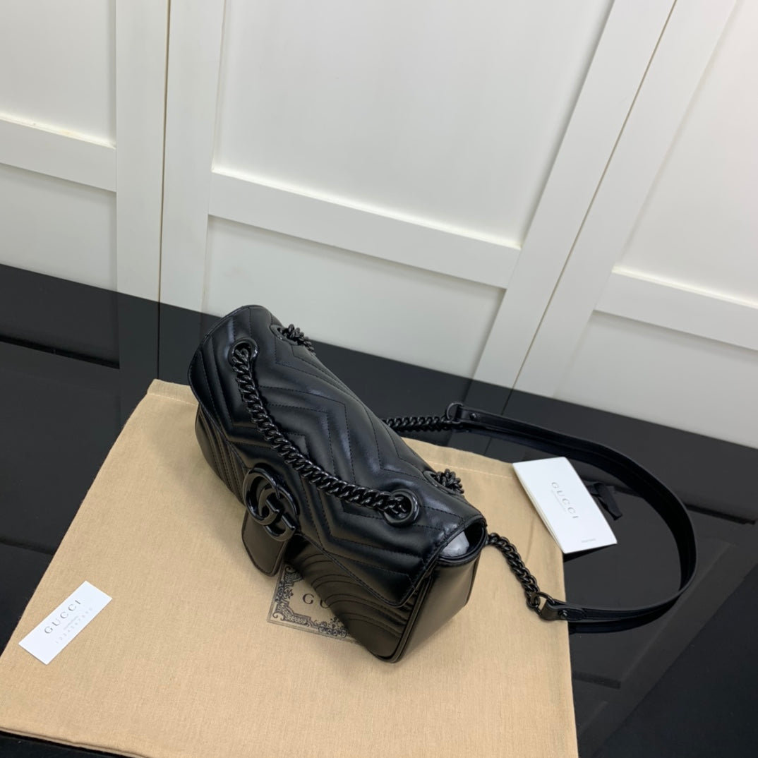 SMALL GUCCI MARMONT BAG 26