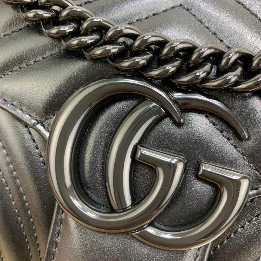 SMALL GUCCI MARMONT BAG 26