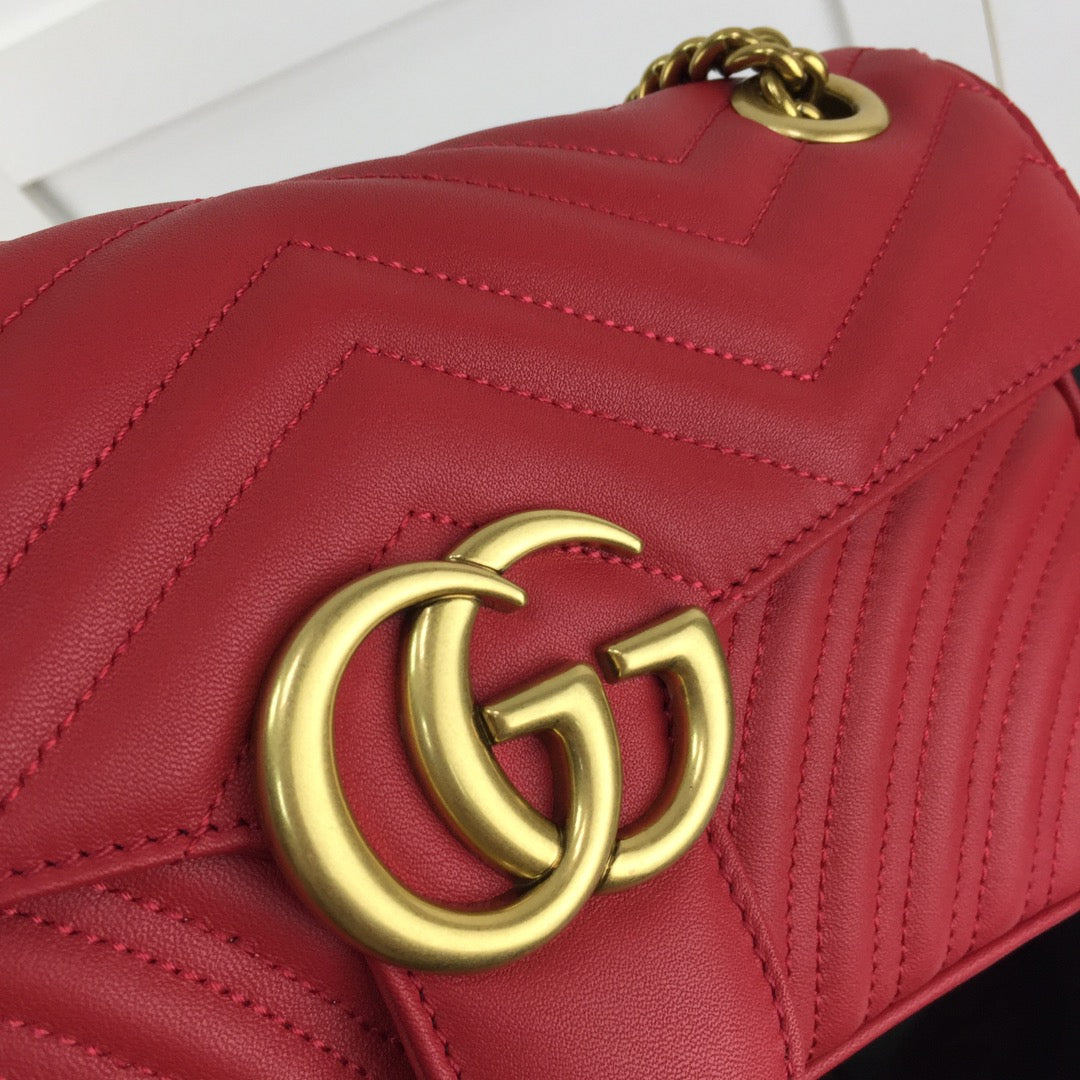 BOLSA GUCCI MARMONT PEQUENA 26