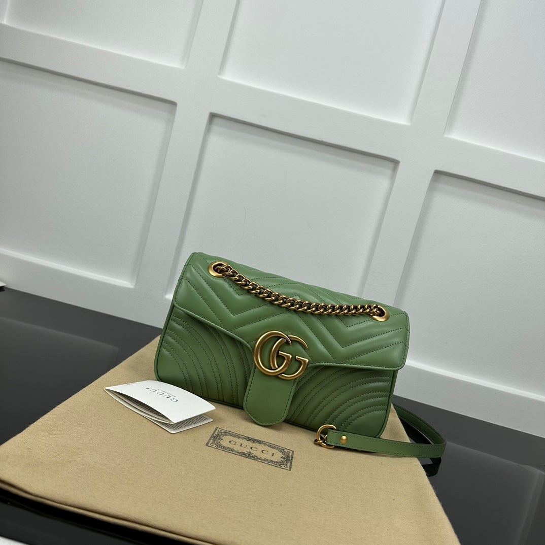 SMALL GUCCI MARMONT BAG 26