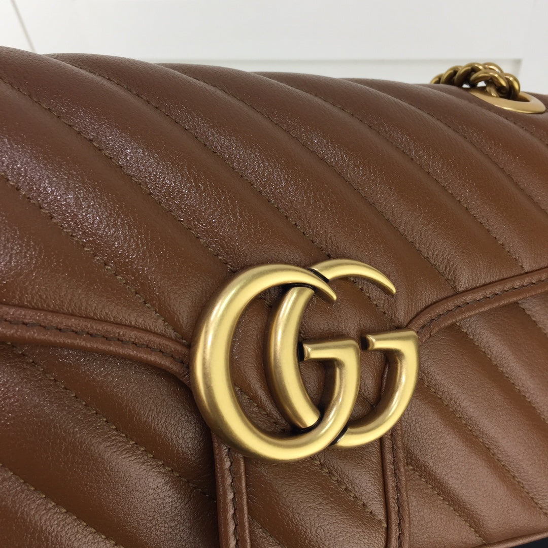 SMALL GUCCI MARMONT BAG 26