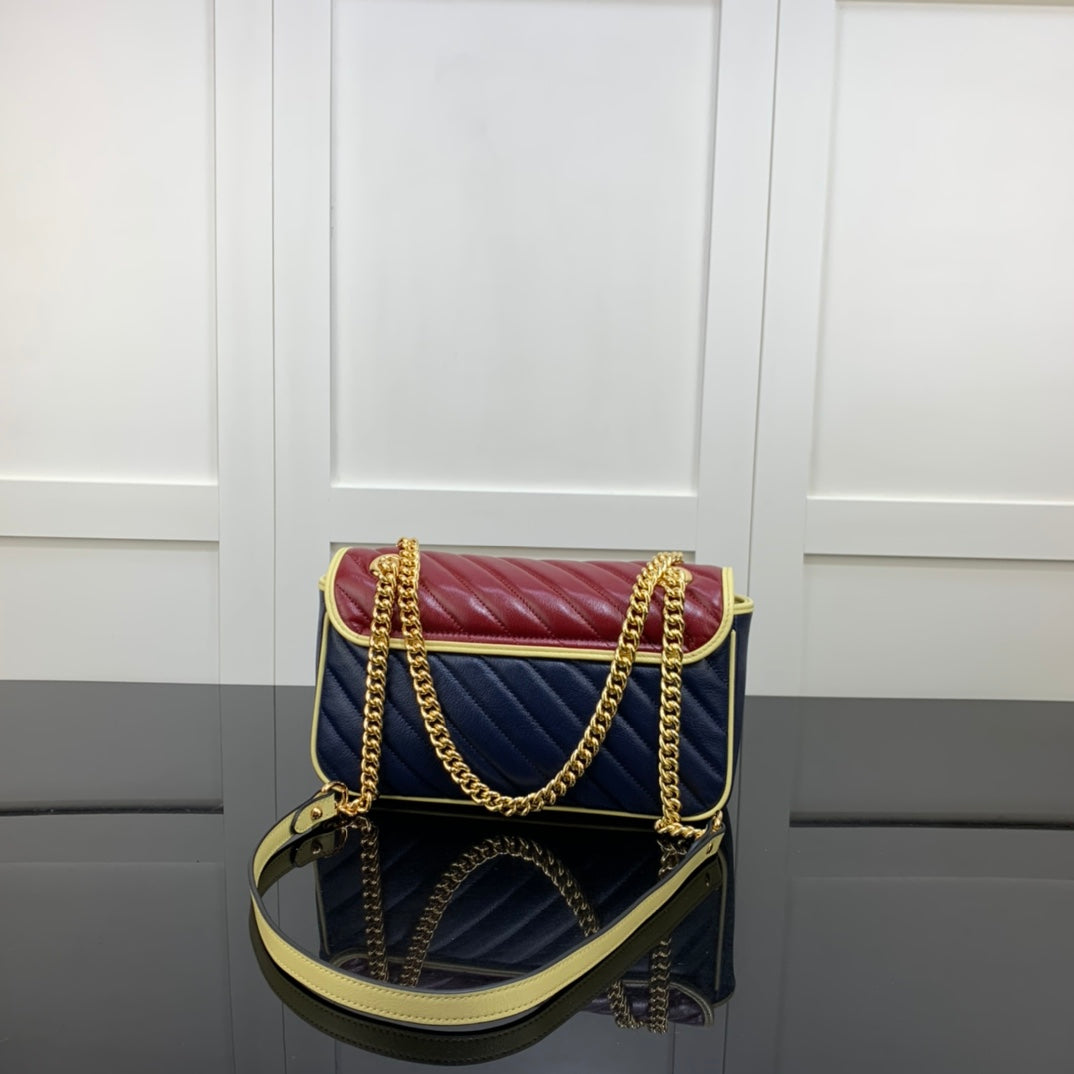 BOLSA GUCCI MARMONT PEQUENA 26