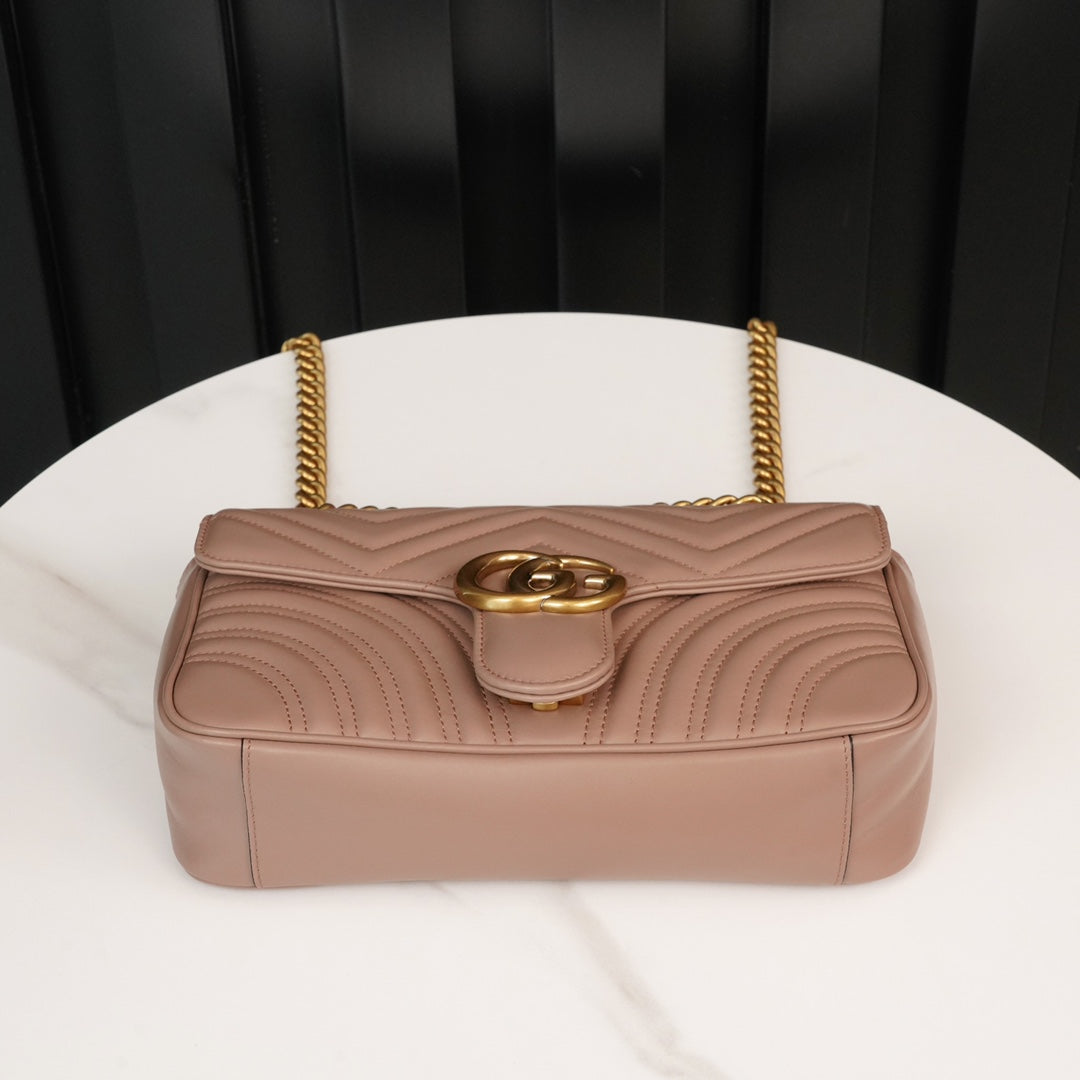 BOLSA GUCCI MARMONT PEQUENA 26