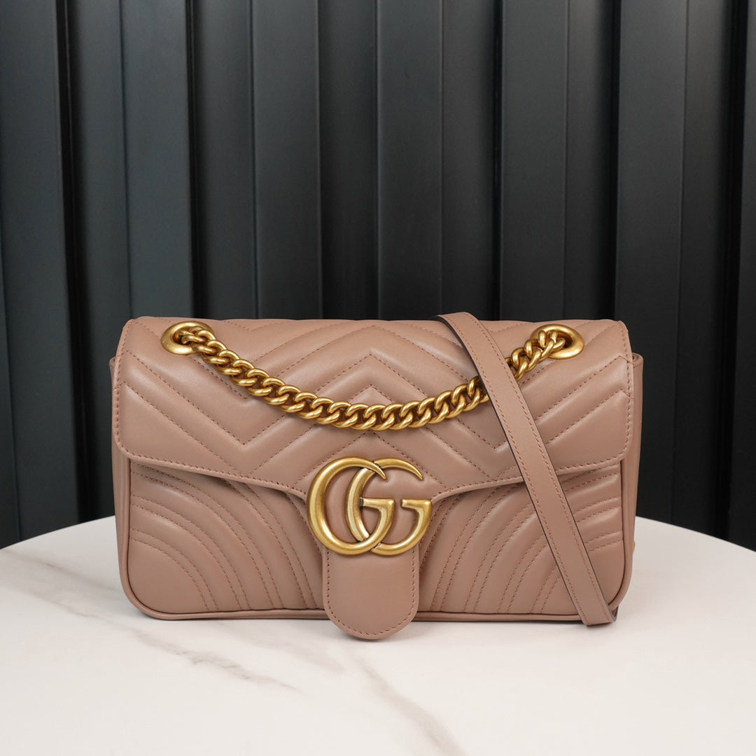 BOLSA GUCCI MARMONT PEQUENA 26