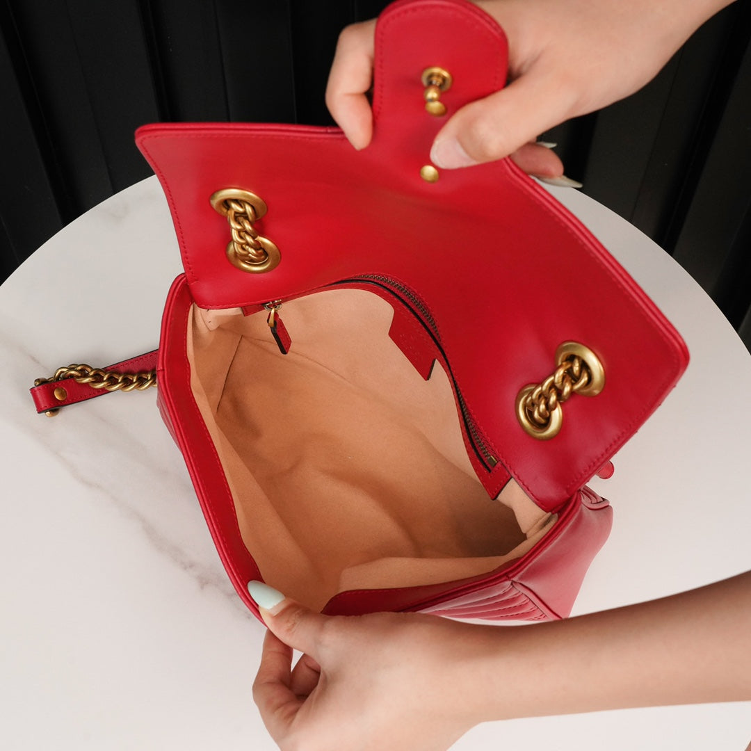 BOLSA GUCCI MARMONT PEQUENA 26