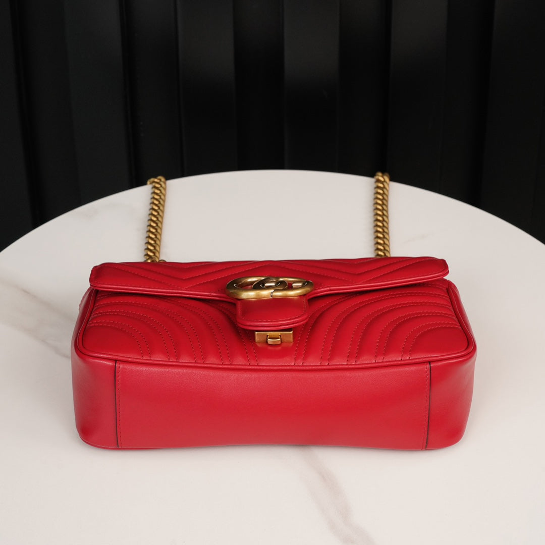 BOLSA GUCCI MARMONT PEQUENA 26