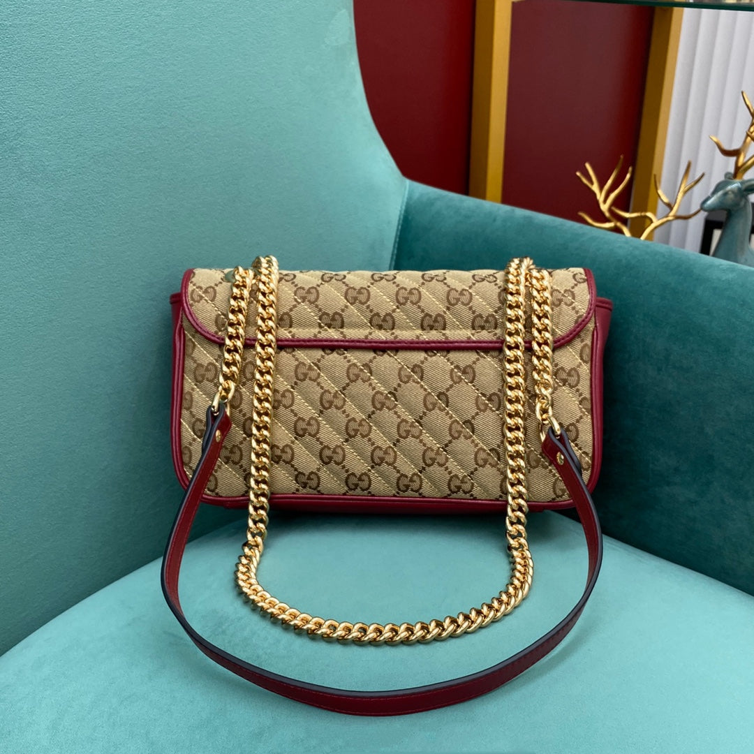 BOLSA GUCCI MARMONT PEQUENA 26