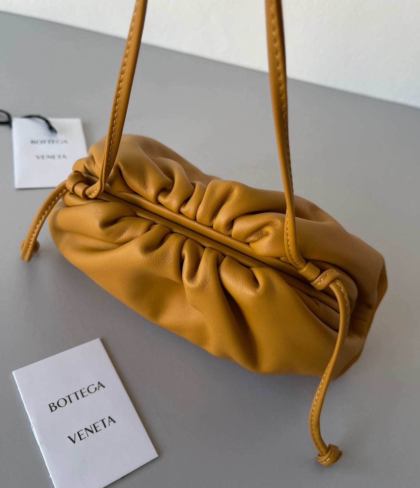 BOLSA BOTTEGA MINI POUCH