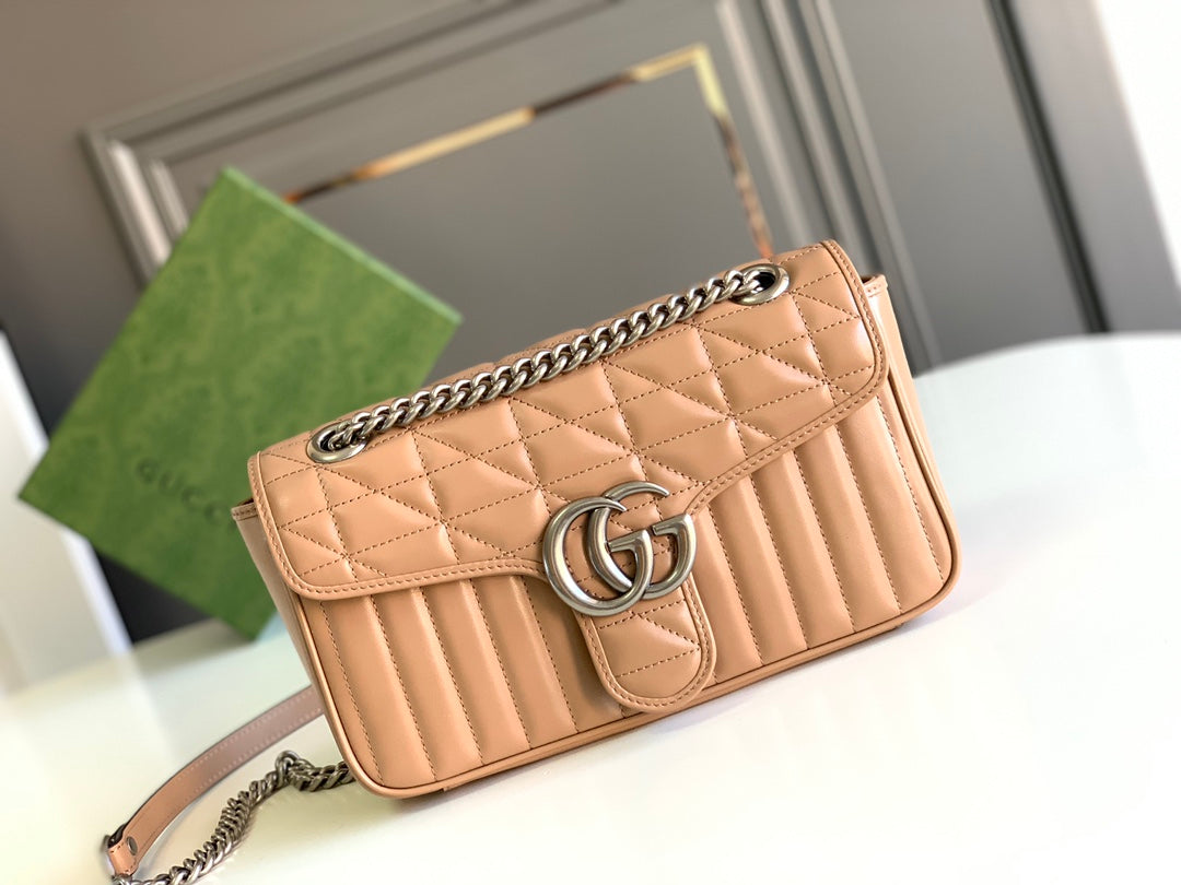 BOLSA GUCCI MARMONT PEQUENA 26