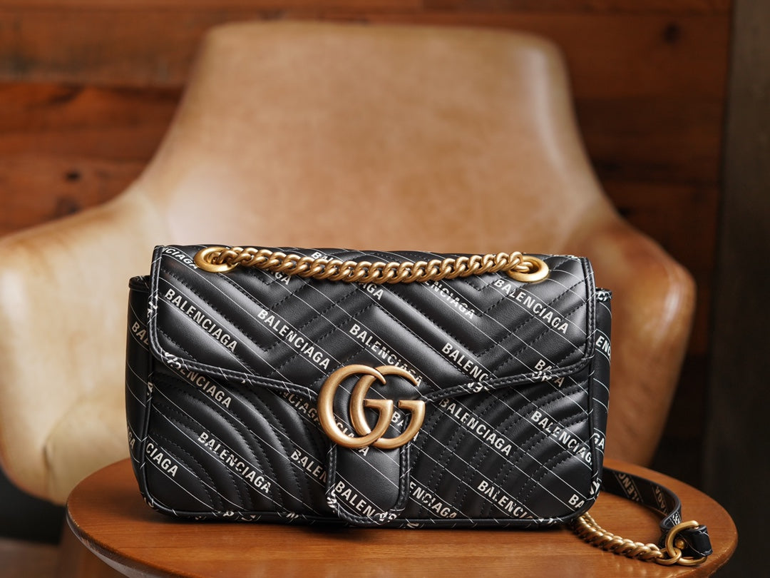 BOLSA GUCCI MARMONT PEQUENA 26